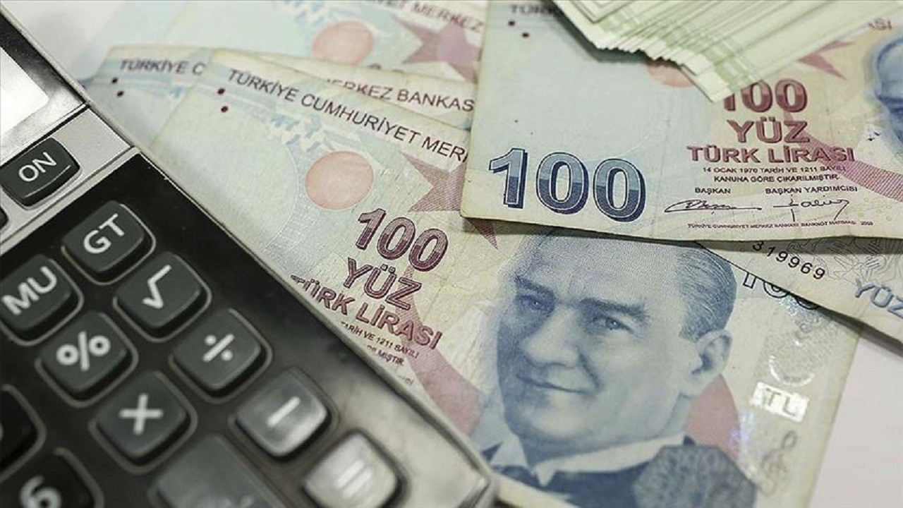 aa-finans-odemeler-istikrari-beklenti-anketi-ocakta-cari-istikrar-acik-verebilir-53wyyZzd.jpg