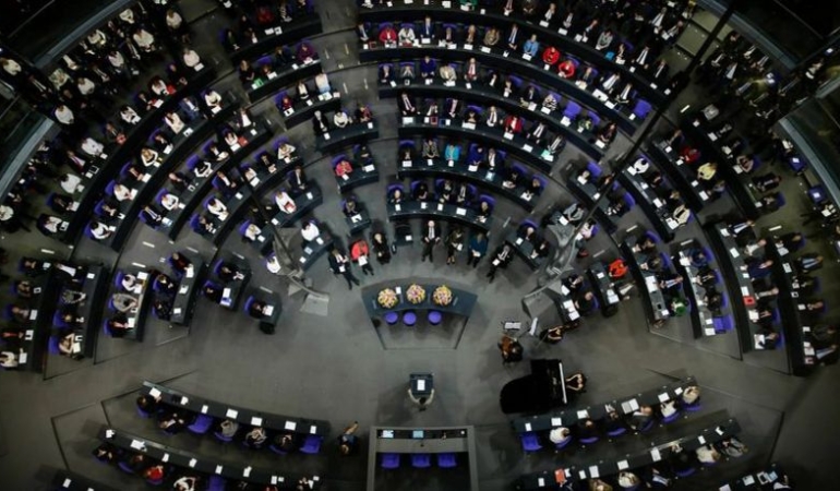 Almanya’da borçlanma kurallarını hafifletme planı için özel oturum