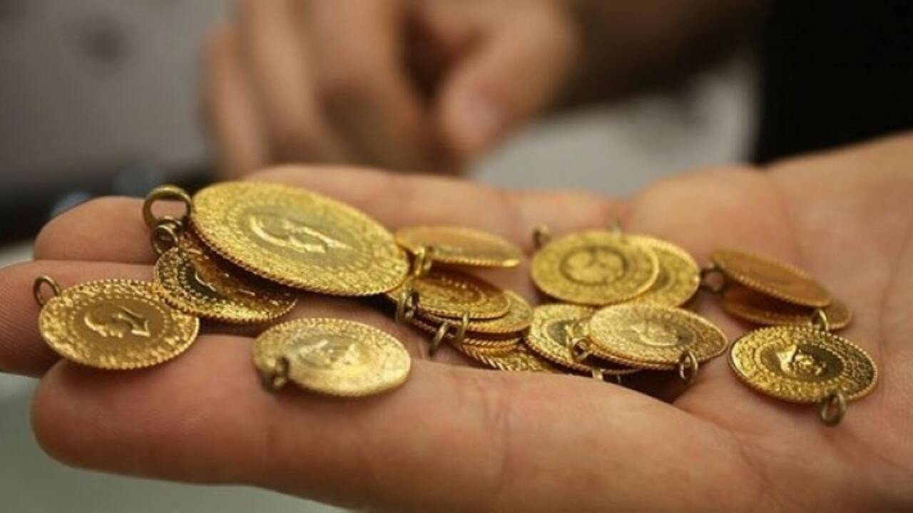 altinda-son-durum-gram-ve-ceyrek-altin-kac-tl-oldu-altin-fiyatlari-ne-kadar-TDqBOm1b.jpg