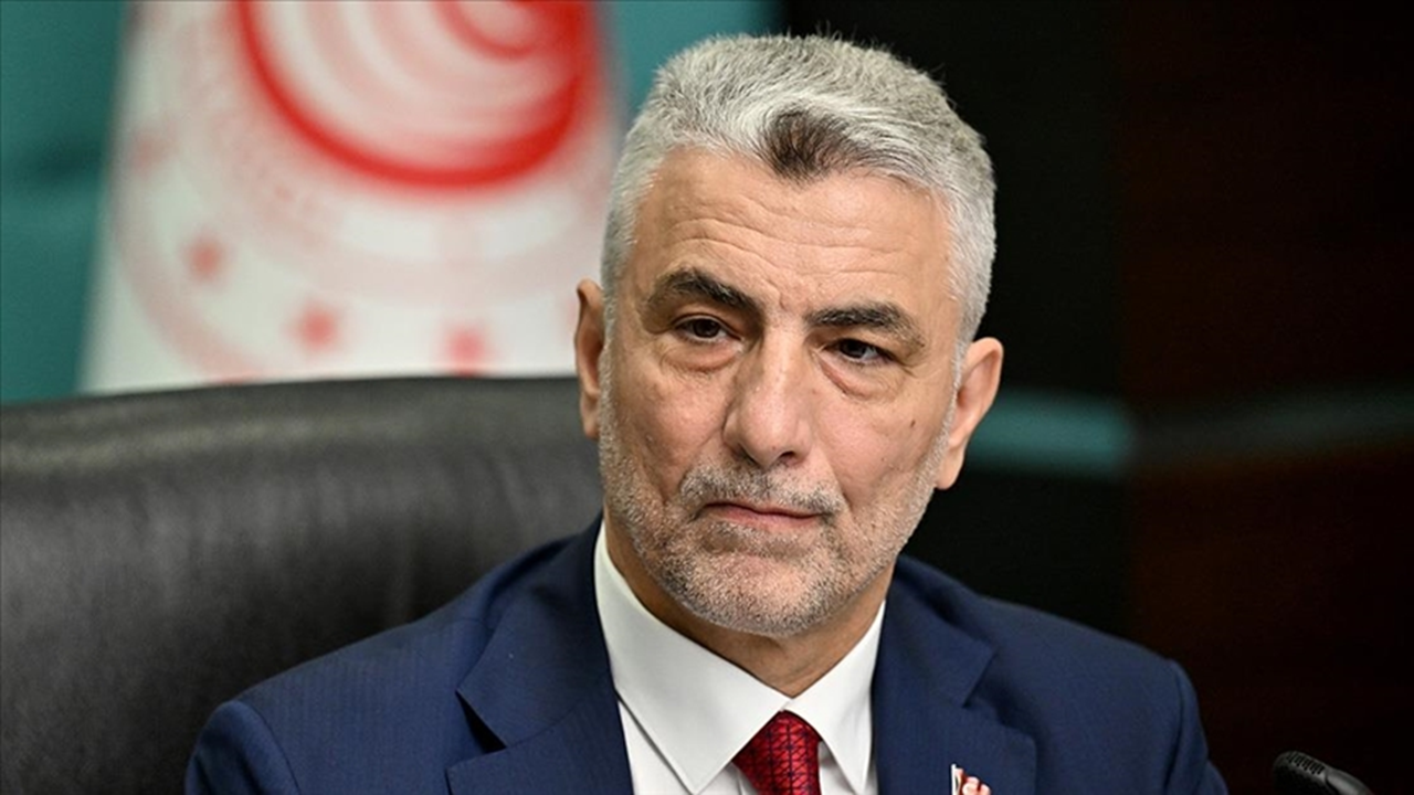 bakan-bolat-enflasyon-dusmeye-yatirim-uretim-ve-istihdam-artmaya-devam-ediyor-2lzsfYVa.png
