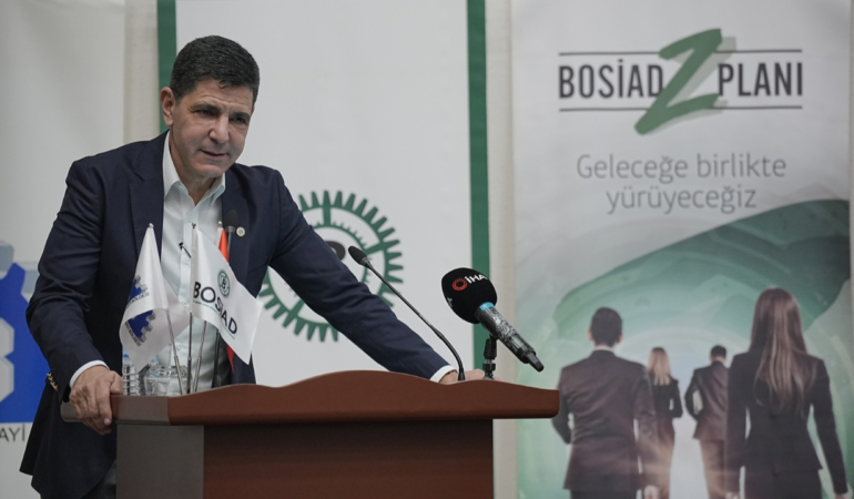 BOSİAD ve UİB, Z neslinin iş dünyasına ahenk sürecini tartıştı