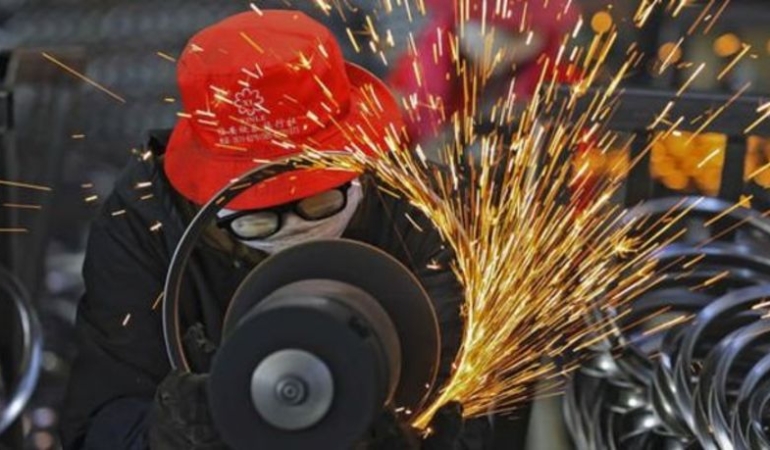 Çin’de imalat aktivitesi Şubat’ta genişleme bölgesine döndü 