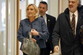 fransada-le-pen-yolsuzluktan-hatali-bulundu-j72TXNP5.jpg