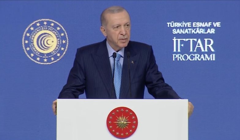 “Merkez Bankası dün aldığı faiz kararıyla hakikat tarafta adım attı”