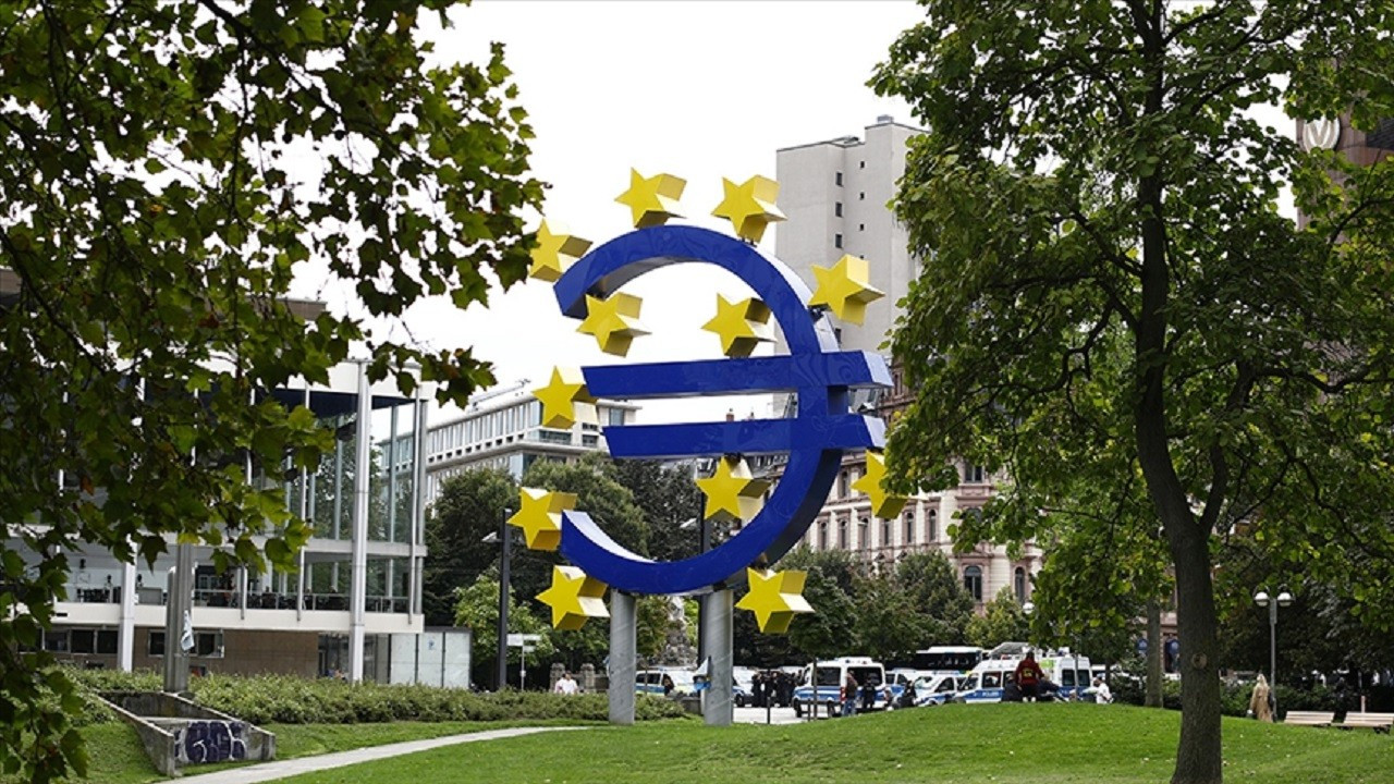 ocakta-euro-bolgesinde-sanayi-uretimi-artti-3DPiqbjh.jpg
