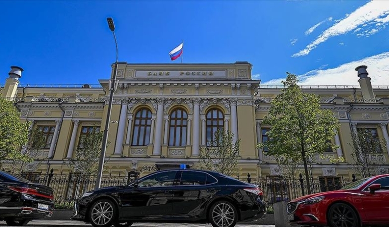 Rusya MB: Jeopolitik gerginliğin azalacağı beklentisi Rus piyasasını olumlu etkiledi