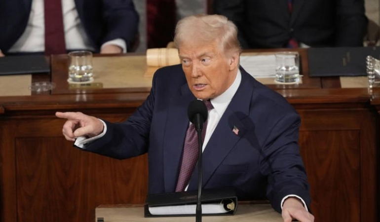 Trump: Trudeau vergi uyuşmazlığı konusunu iktidarda kalmak için kullanıyor