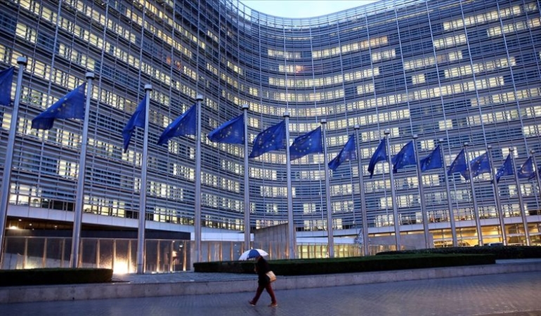 AB, ABD ile tarifeleri müzakere etmek istiyor