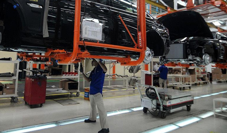 AB’den otomotiv devlerine kartel cezası!