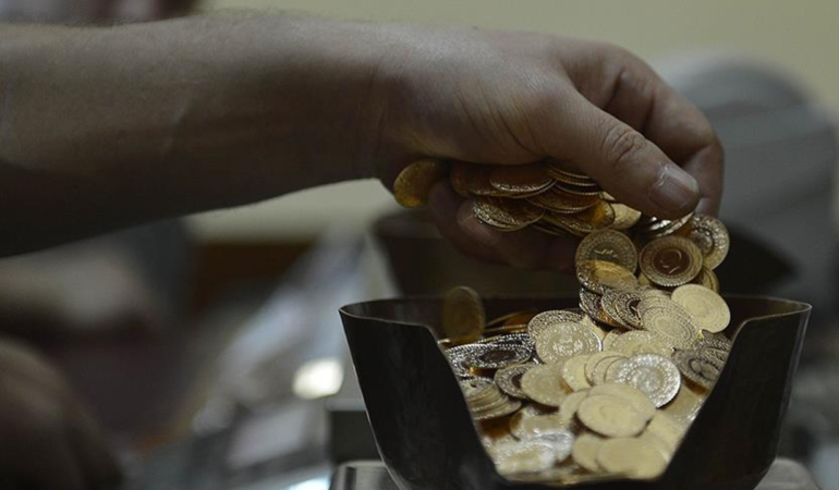 ALTINDA SON DURUM: Gram ve çeyrek altın kaç TL oldu? Altın fiyatları ne kadar? (4 Nisan 2025)