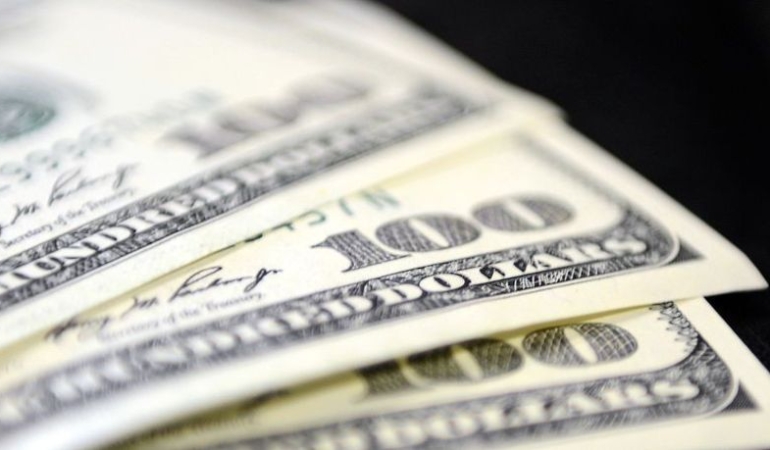 Döviz mevduatları 3 haftada 8,8 milyar dolar arttı