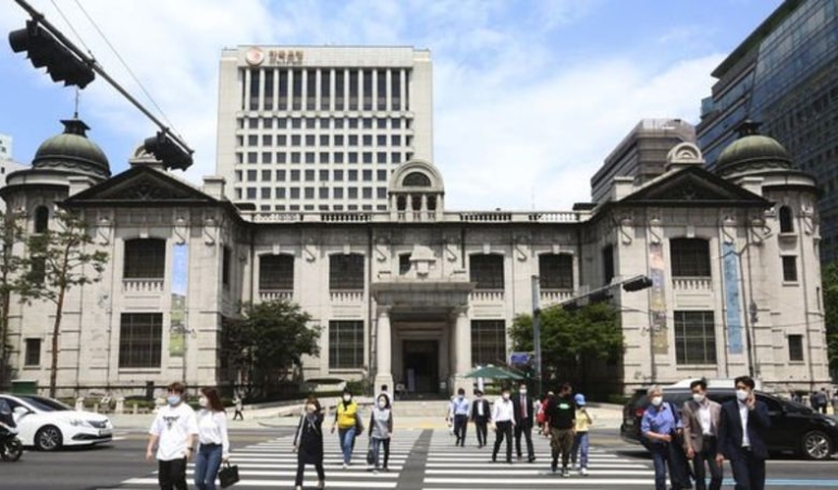 Güney Kore Merkez Bankası faizi sabit tuttu