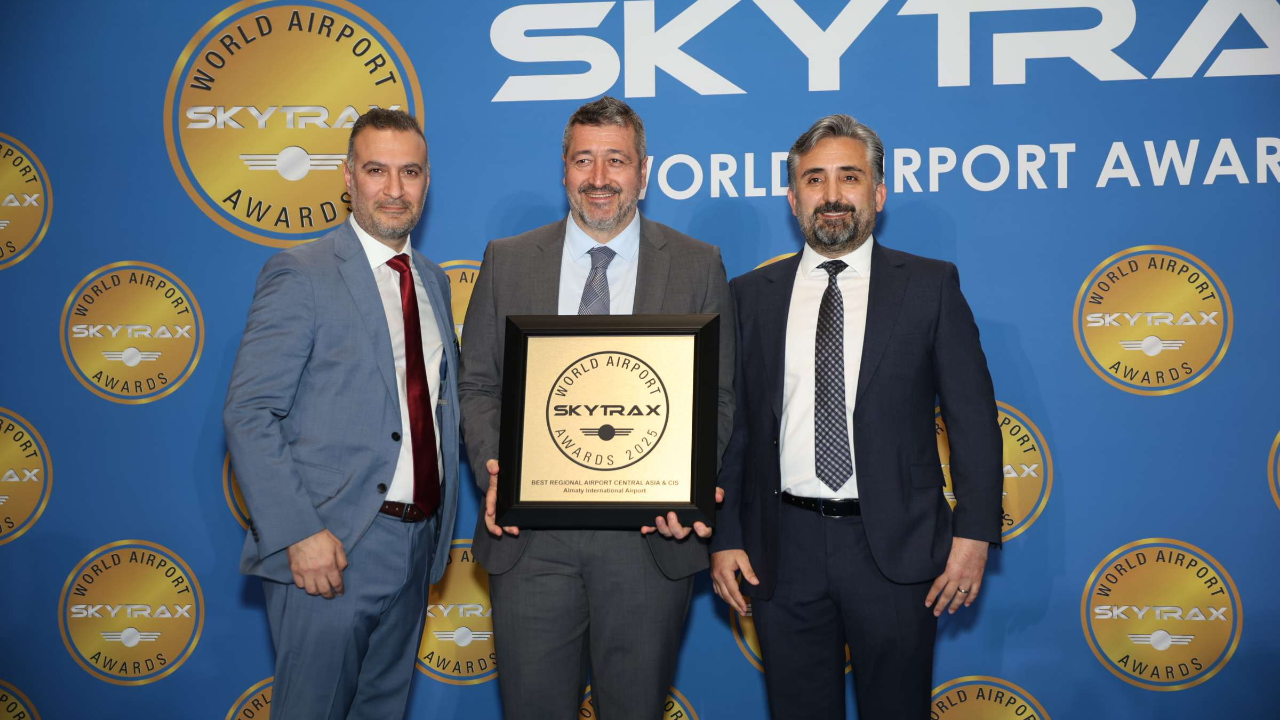 skytrax-odullerinde-tav-ruzgari-sekiz-havalimani-tepede-GD2yLyPJ.png