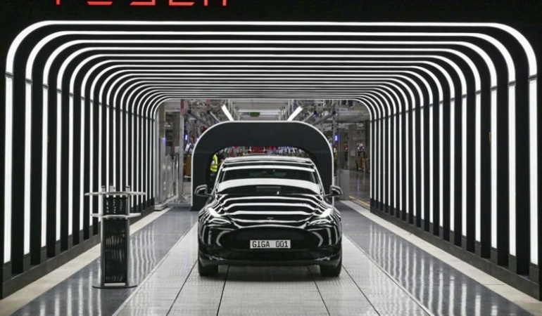 Tesla satışları 3 yılın en düşük düzeyinde