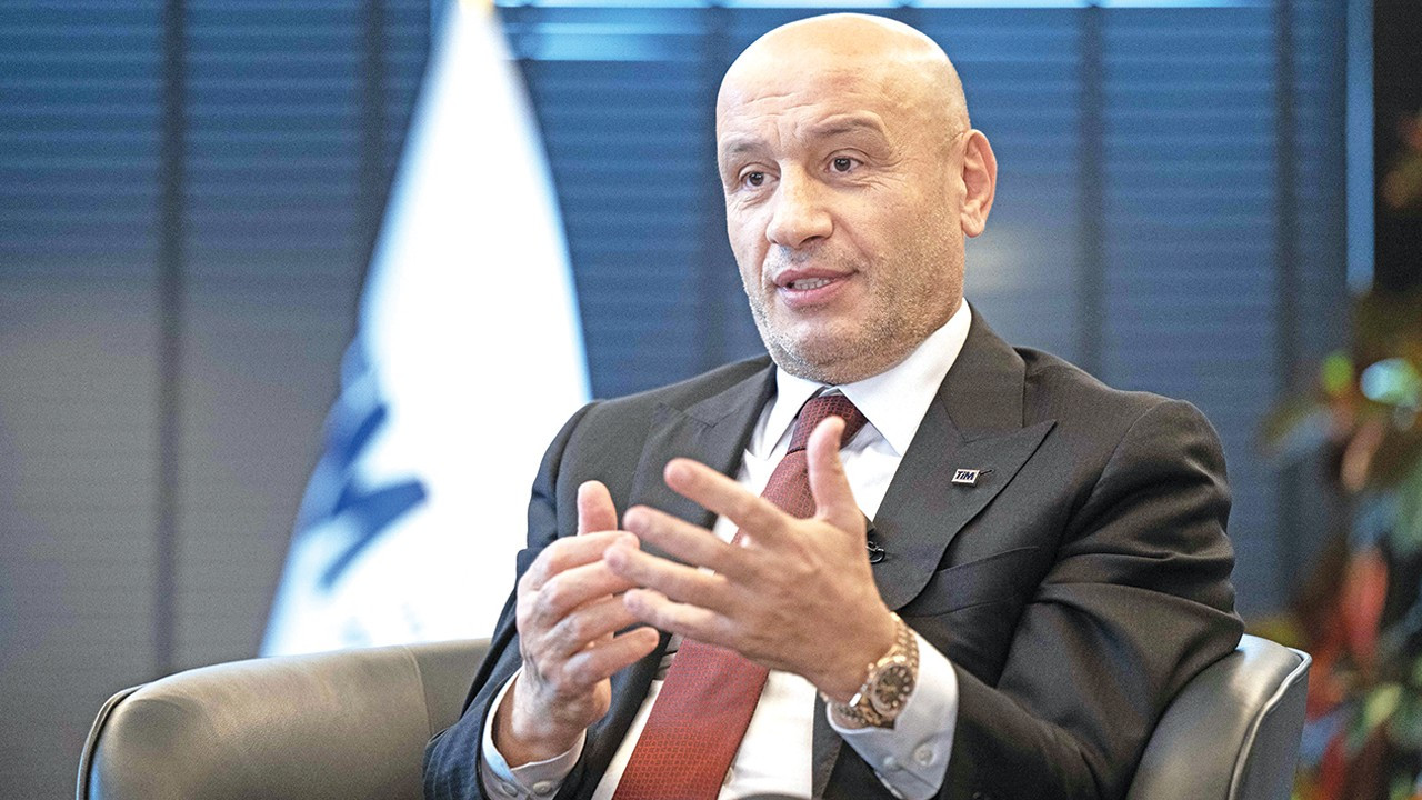 tim-baskani-mustafa-gultepe-ihracat-maksadimiz-icin-strateji-degistirmeliyiz-WLbbJWKH.jpg