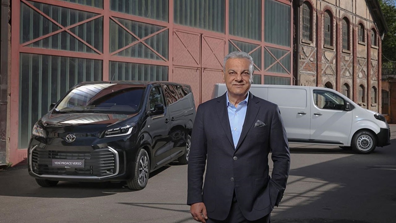 toyota-turkiye-ceosu-bozkurt-otomotiv-pazari-2025te-11-milyon-adetle-kapanir-AFiPda6N.jpg