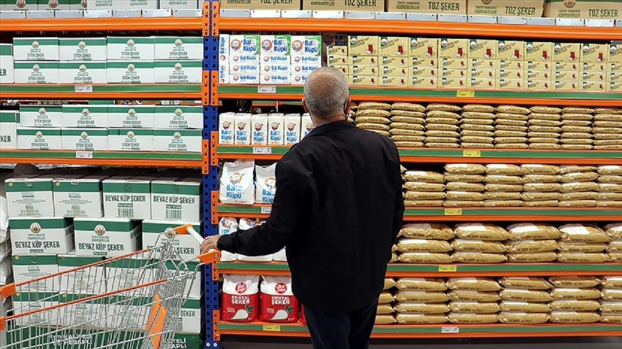 tuik-subat-ticaret-satis-hacmi-endeksini-acikladi-b34Ph9V2.jpg