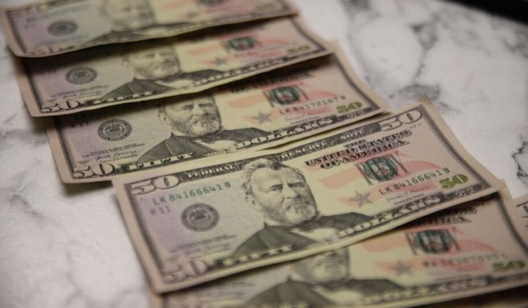 Döviz mevduatları yükseldi