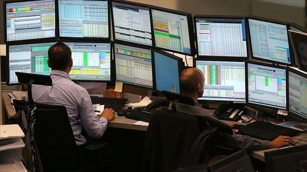 global-piyasalar-fed-sinyalleri-icin-abd-datalarini-bekliyor-81Ha35rE.png