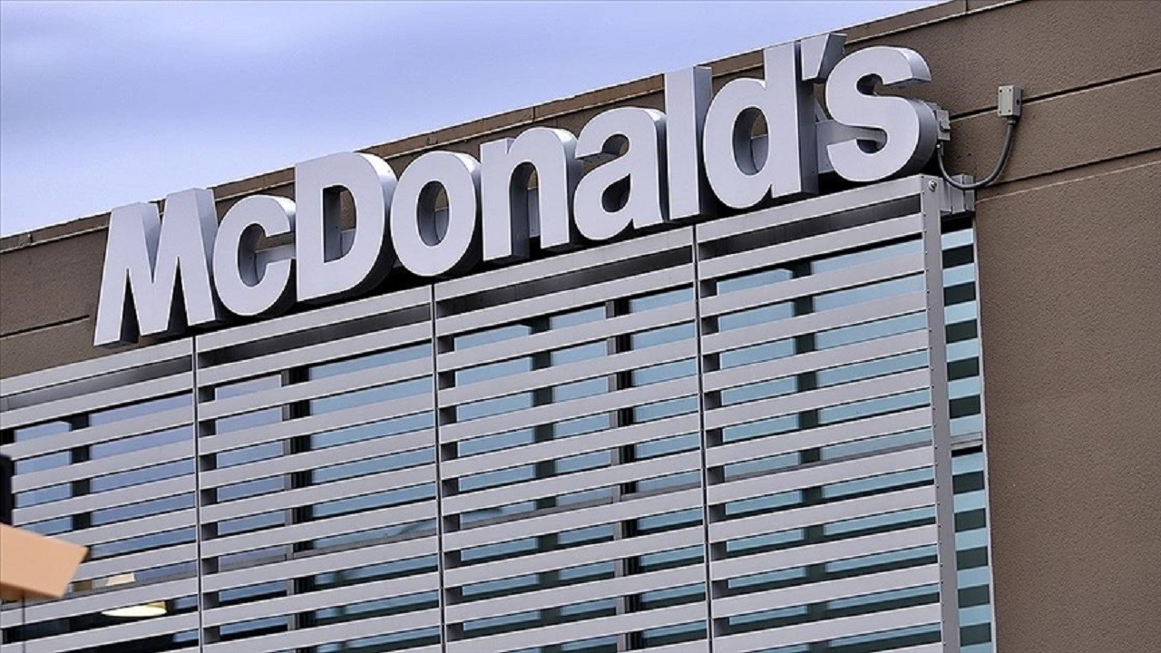 mcdonaldsin-gelirlerinde-beklenmedik-dusus-dhQazaOj.jpg