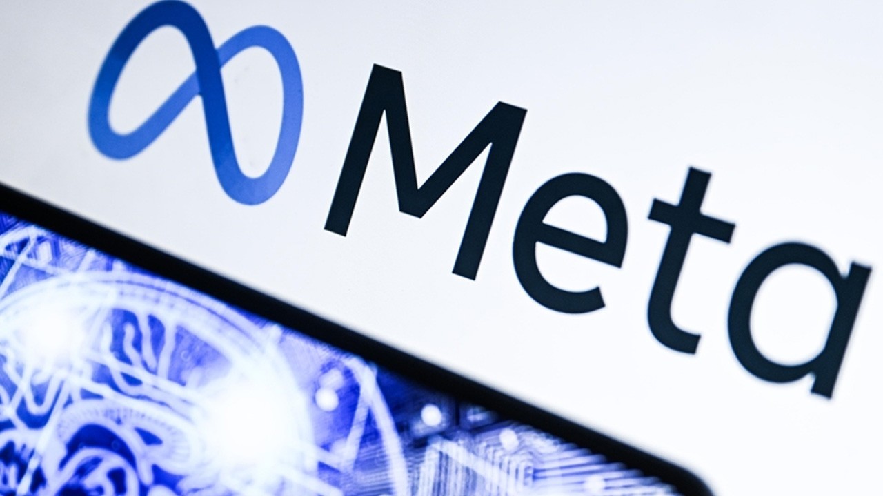 microsoft-ve-metanin-geliri-ilk-ceyrekte-beklentileri-asti-wqh7Yxn7.jpg