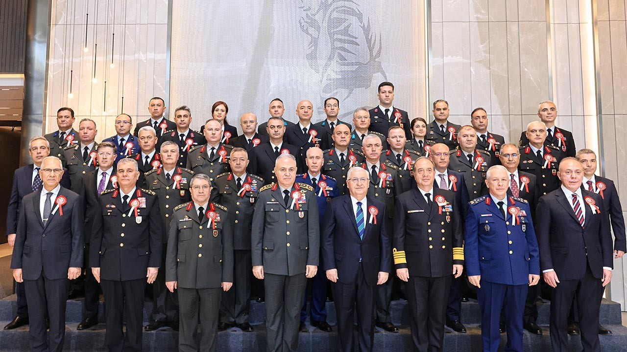 oyaktan-uyelerine-altin-doviz-ve-enflasyon-uzerinde-getiri-yuzde-552-EBCrNDzr.jpg