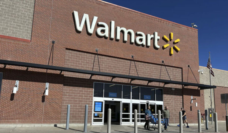 Trump’tan Walmart’a ihtar: Fiyatları yükseltmeyin