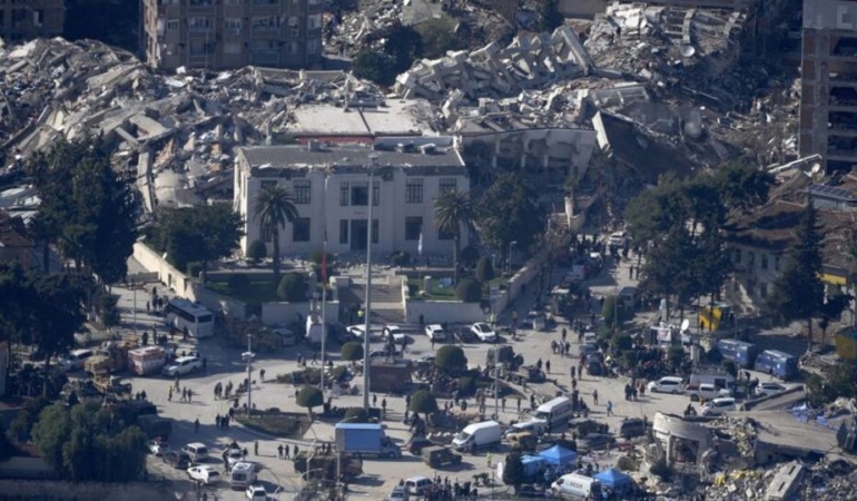 Yurt dışından zelzele bölgesinin kalkınması için yapılan dayanak 6,4 milyar dolara ulaştı
