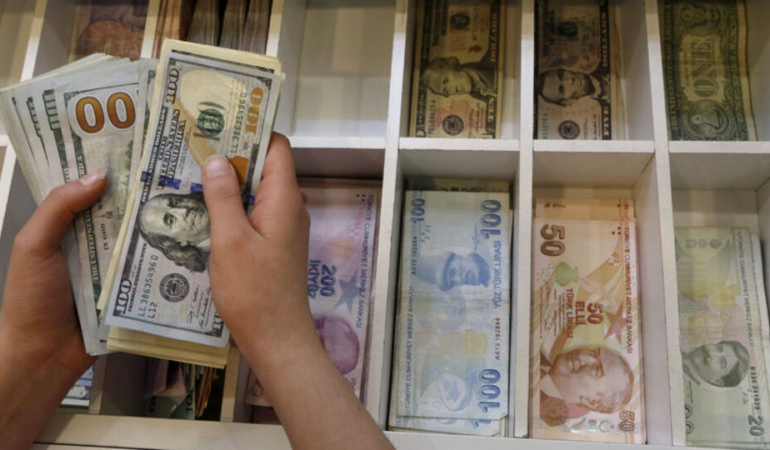Döviz mevduatlarında Eylül’den bu yana en sert düşüş