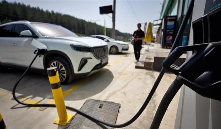 Elektrikli araçta Çin atağı: Geçen yıl liderliği ele geçirdi