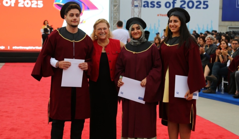 Güler Sabancı: Kendi beyninizi geliştirmeyi ihmal etmeyin