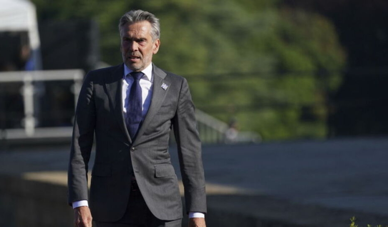 Hollanda Başbakanı Dick Schoof istifa etti