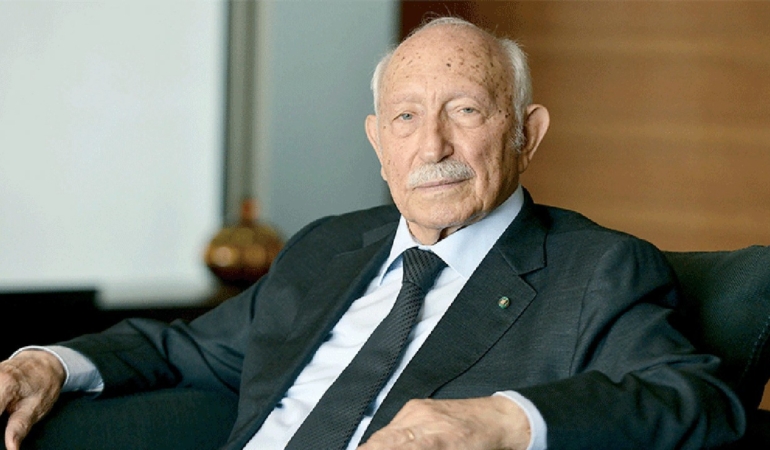 Kibar Holding CEO’su Haluk Kayabaşı’ndan Asım Kibar’a duygusal veda