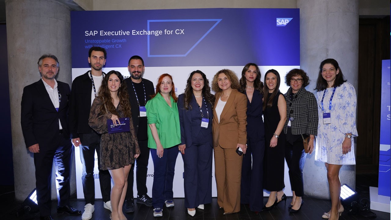 sap-executive-exchange-for-cx-aktifligi-istanbulda-gerceklestirildi-uw9LbNIz.jpg