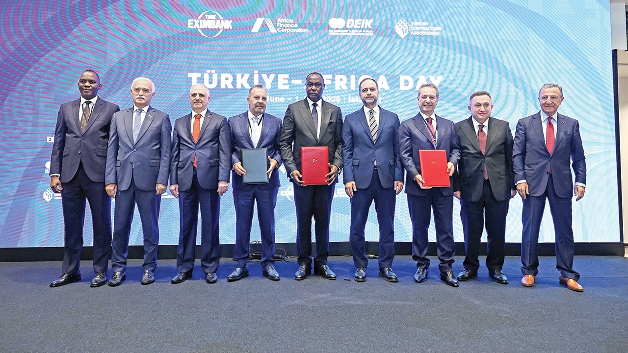afrika-190-milyar-dolarlik-yatirima-turkleri-cagiriyor-9th6NHcz.jpg