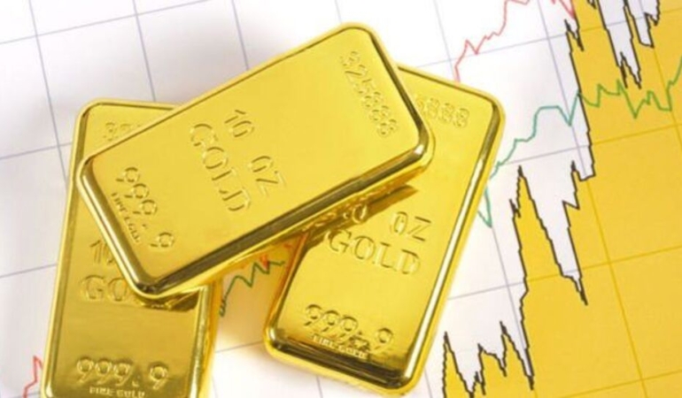 Altın, Fed Başkanı Powell’a yönelik belirsizlikle düşüşte