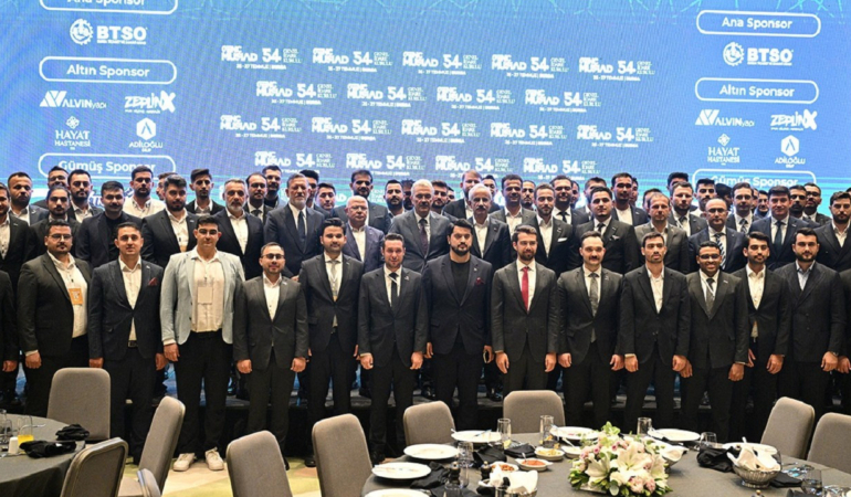 Bakan Uraloğlu Genç MÜSİAD’ın Bursa doruğunda: ‘Hükümetimiz üreten gençliğin yanındadır’