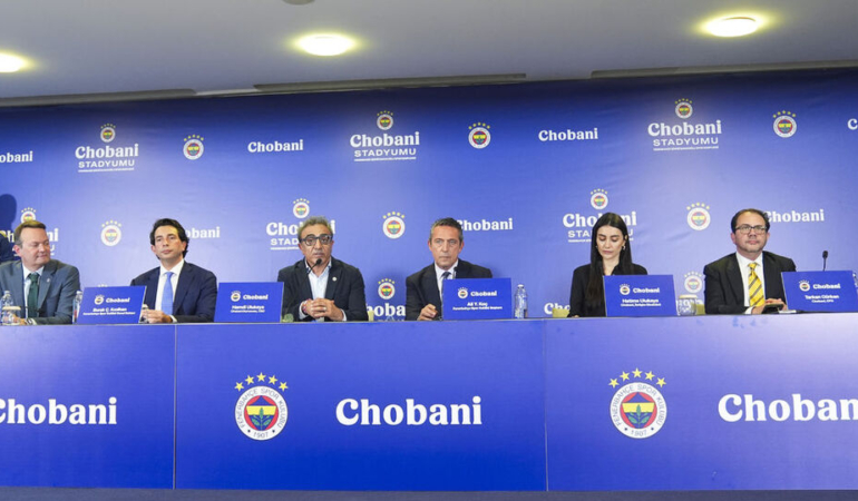 Fenerbahçe ile Chobani ortasında imzalar atıldı