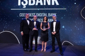 is-bankasina-orta-ve-dogu-avrupanin-en-yeterli-dijital-bankasi-mukafati-PMiVDwqv.jpg