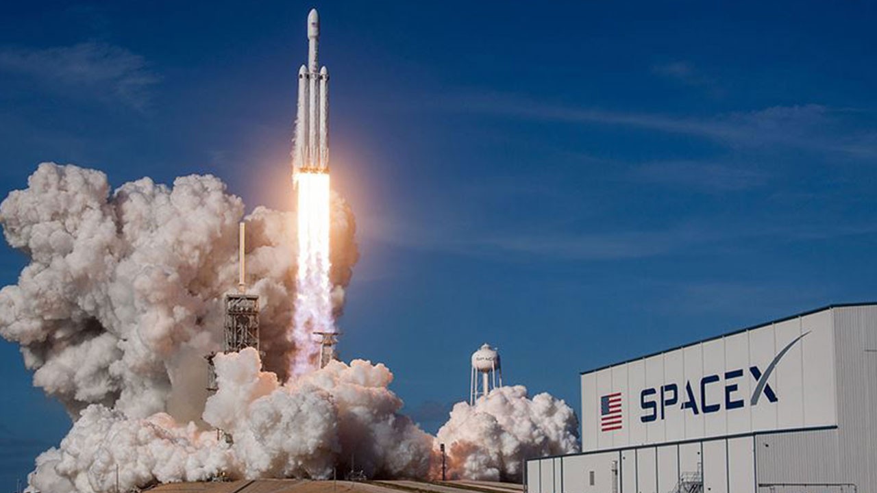 israil-elon-muskin-spacex-sirketi-araciligiyla-dror-1-baglanti-uydusunu-uzaya-firlatti-yGa58tiO.jpg