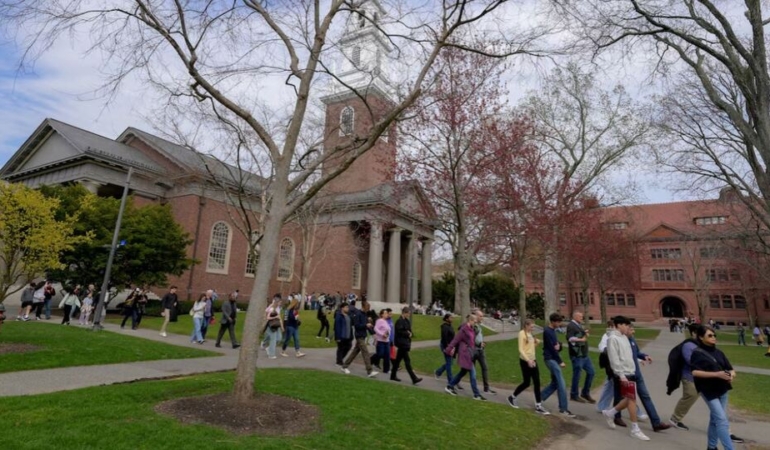 Mahkeme Trump’tan Harvard fon kesintileri için münasebet istedi