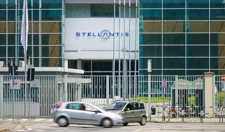 Stellantis’ten yılın birinci yarısında 2,3 milyar Euro ziyan