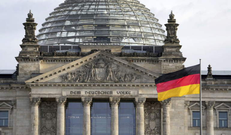 Almanya ekonomik daralmayı aşağı taraflı revize etti