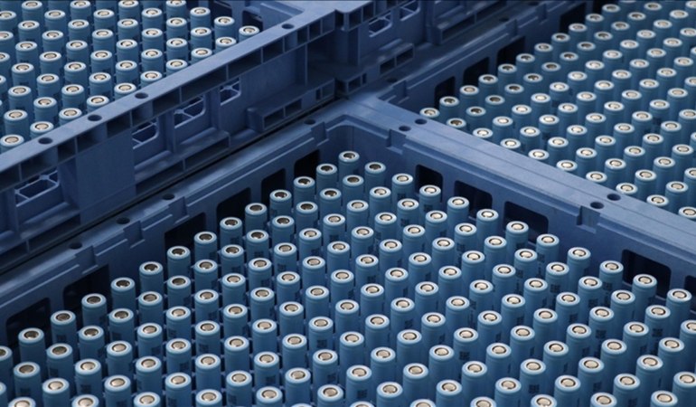 Çin’den çığır açan buluş: Bilim insanları Tesla’nın iki katı güçte pil geliştirdi