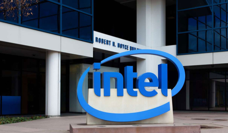 İntel CEO’su Lip-Bu Tan, istifa davetinin akabinde Trump’ı ziyaret edecek!