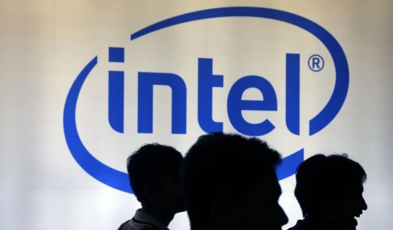 Intel, Trump idaresiyle varılan muahedenin risklerine işaret etti