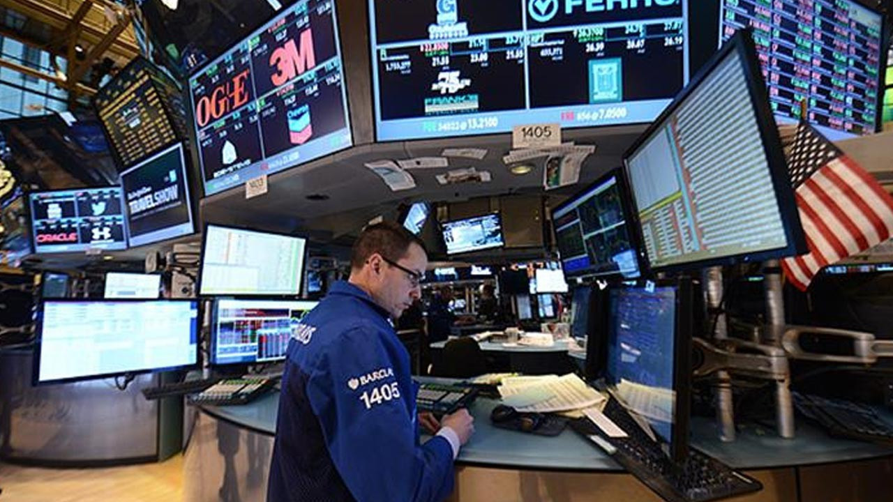 new-york-borsasi-trumpin-fed-atagi-sonrasi-dususle-acildi-XLVlqlMY.jpg