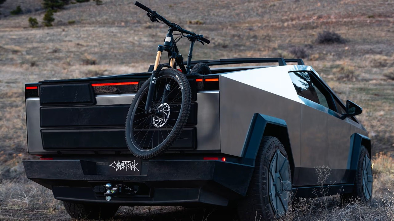 tesla-cybertrucklara-artirim-yapti-ebm6usJQ.jpg