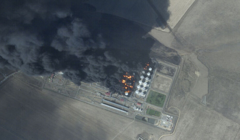 Ukrayna, Rusya’da rafineri vurdu