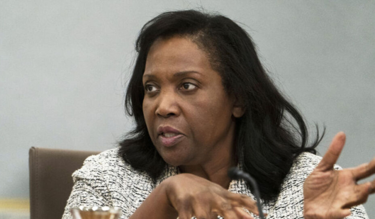 ABD idaresi, Cook’un misyondan alınmasını durduran karara itiraz etti